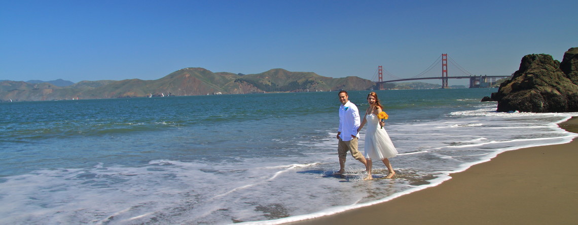 Beautiful San Francisco Beach Wedding